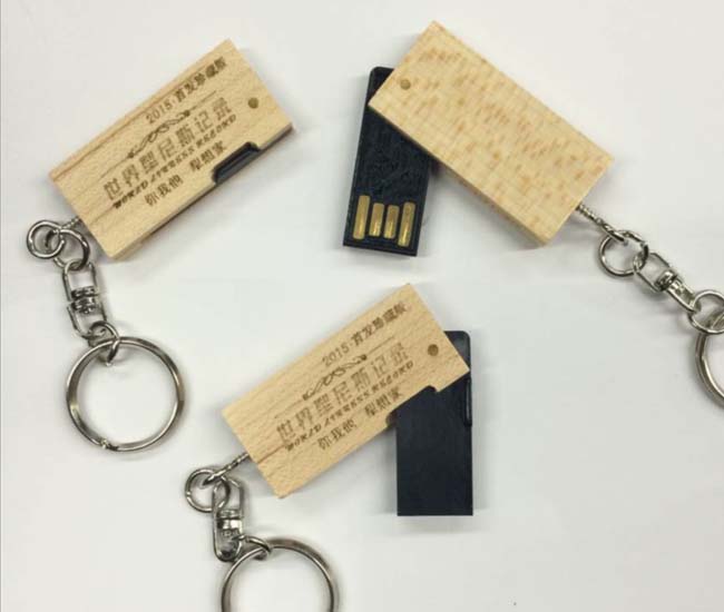 木頭旋轉U盤—世界吉尼斯紀錄組織定制U盤禮品